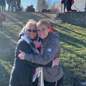 Meet your Posher, Dara